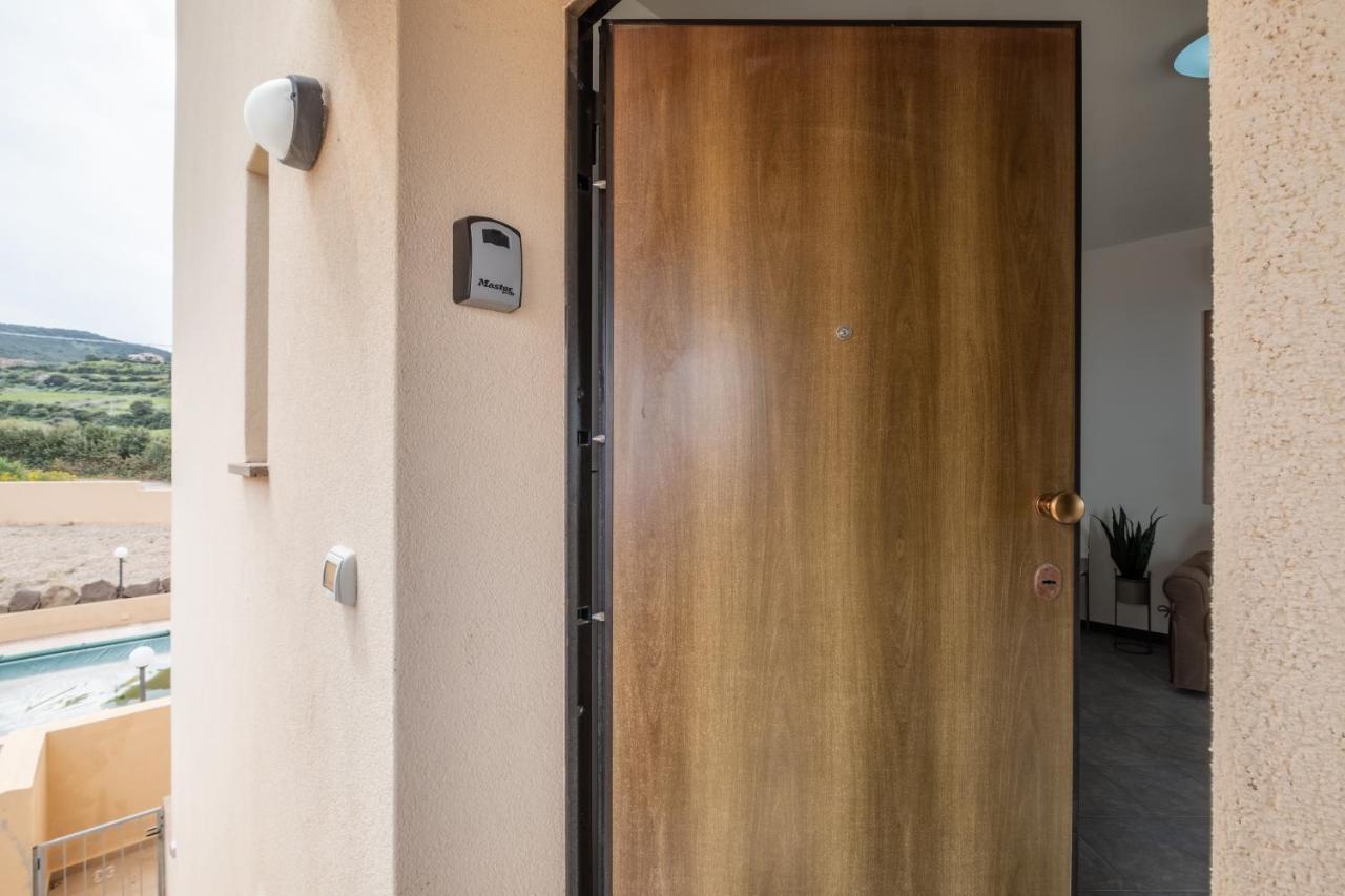 CASTELSARDO- Elegante Appartamento vista Mare Exterior foto